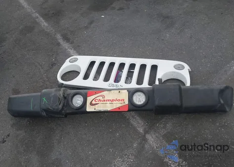 2016 Jeep Wrangler Unlimited Sport z USA, uszkodzony, nr VIN 1C4BJWDGXGL288408